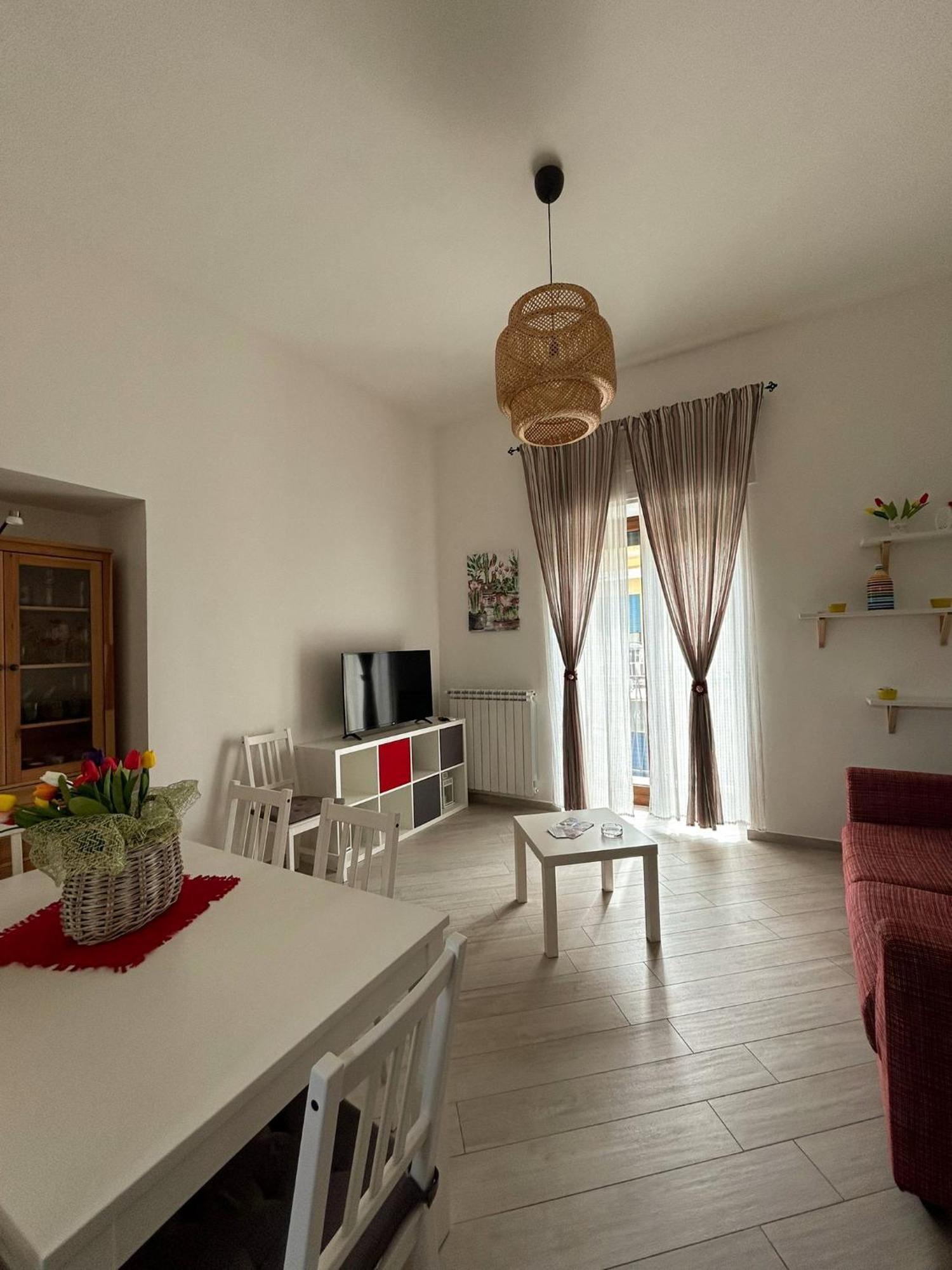 Luna'S Apartment Sant'Agnello Bagian luar foto